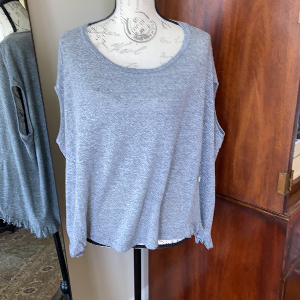 NYTT grey cropped top size large